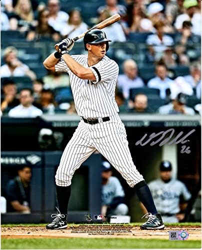DJ LeMahieu New York Yankees Dedikált 8 x 10 Üti Fénykép - Dedikált MLB Fotók